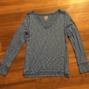 Women’s long sleeve T-shirt